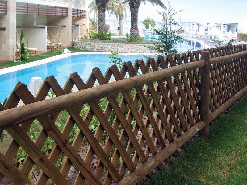 Ahşap Çapraz Korkuluk Model 05