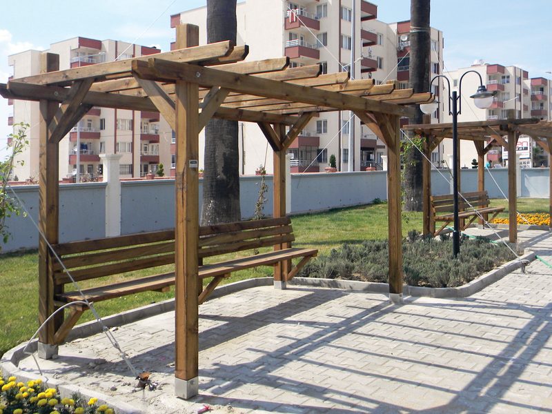 Oturamaklı Ahşap Pergole