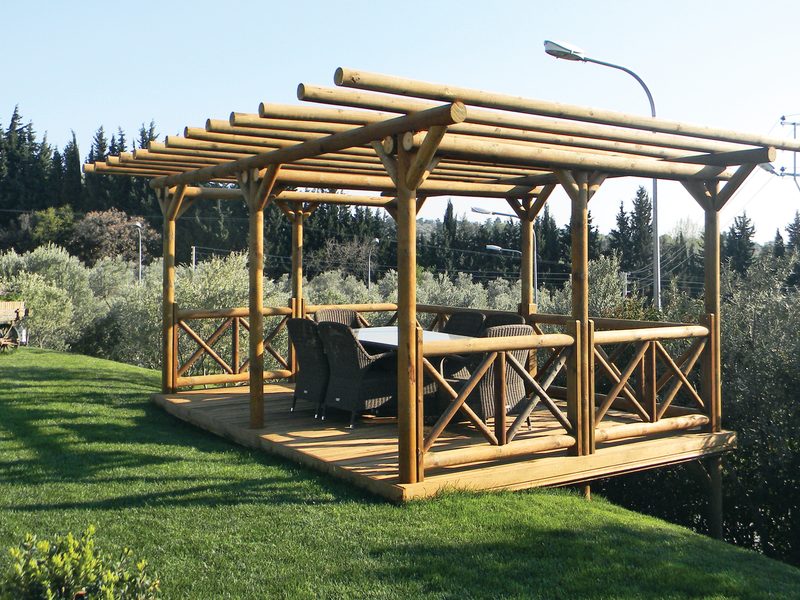 Platformlu Ahşap Pergole