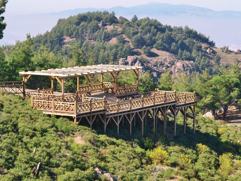 Ahşap Seyir Terası Spil Dağı / MANİSA