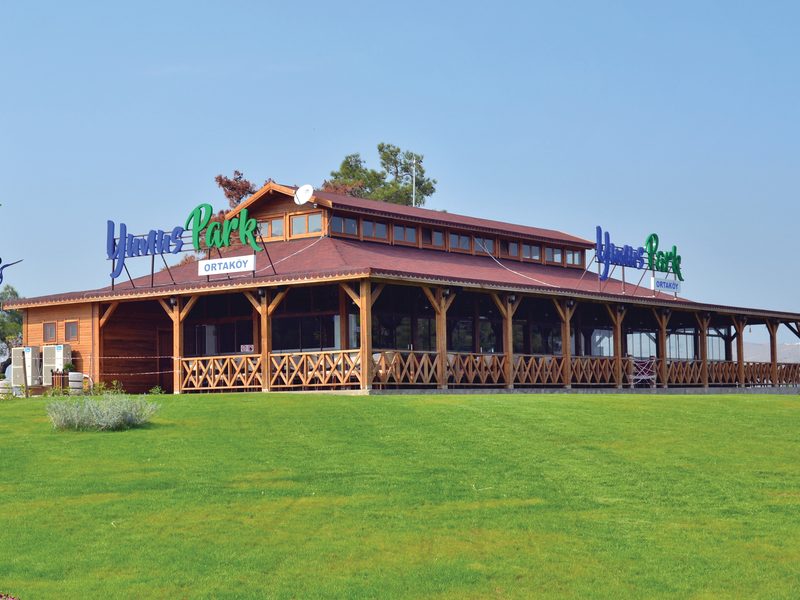 Ahşap Restoran 250 + 150 m² Ortaköy / MANİSA